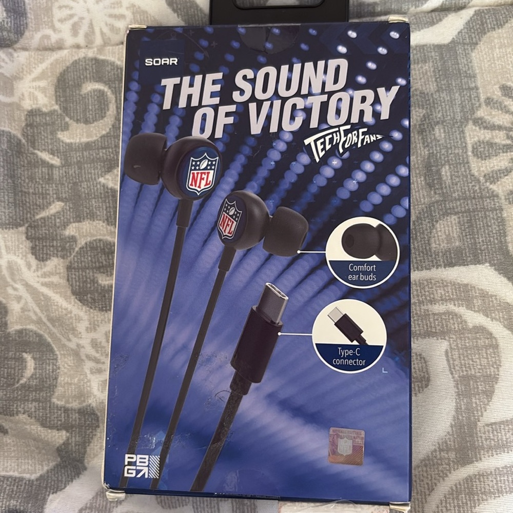 NFL - Picture 4 of 8
